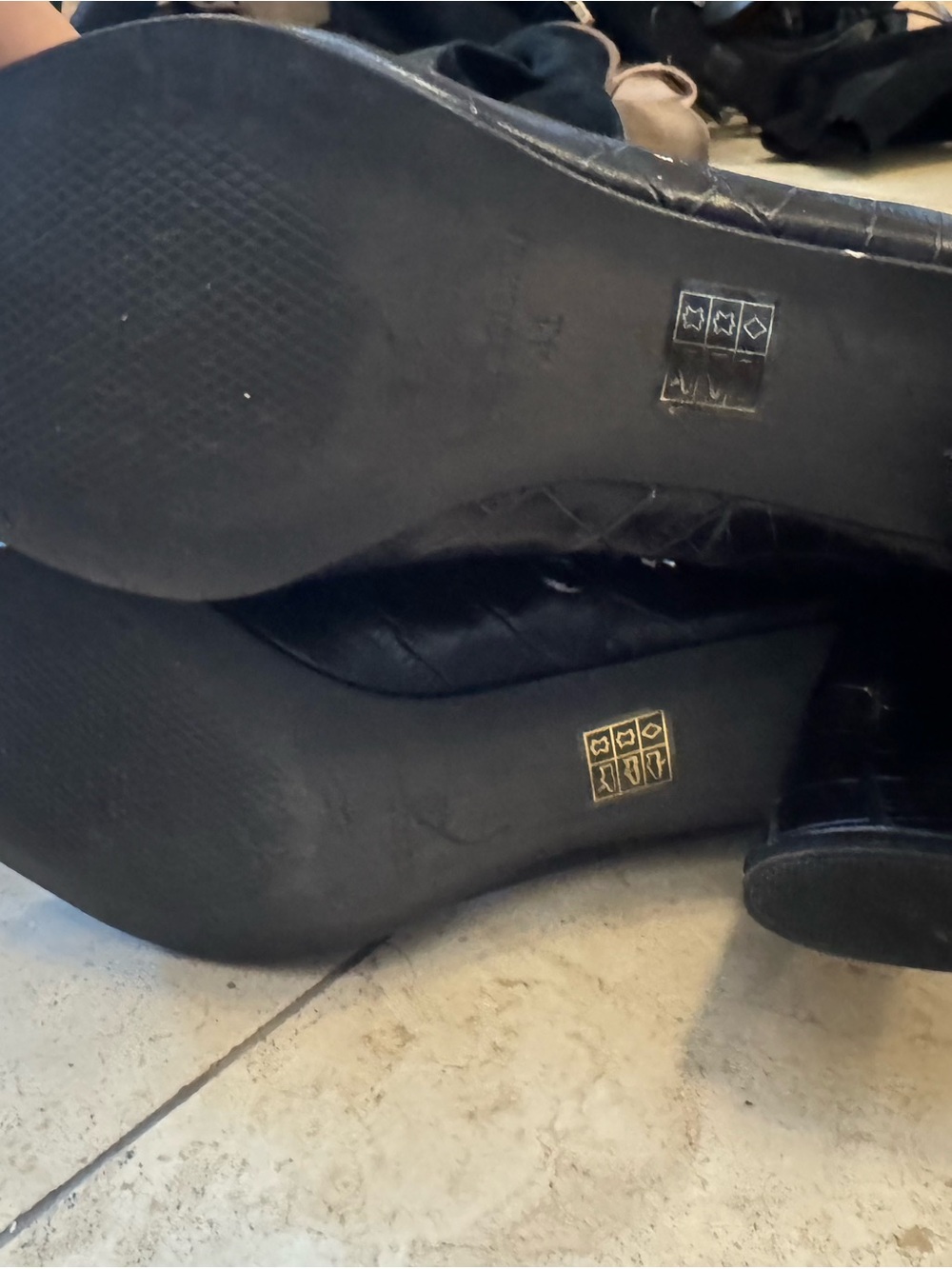 L’intervalle Black Croc-Embossed Pointed Toe Ankle Boots - Picture 4 of 5